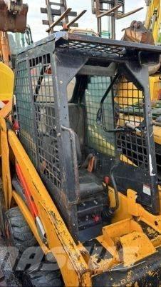 Bobcat S70 미니 로더