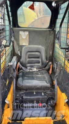 Bobcat S70 미니 로더