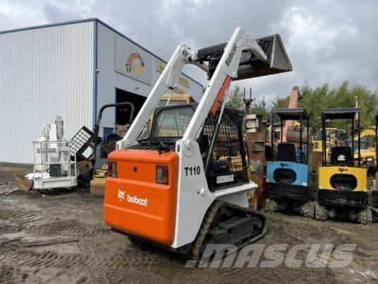 Bobcat T110 Joystick 미니 로더