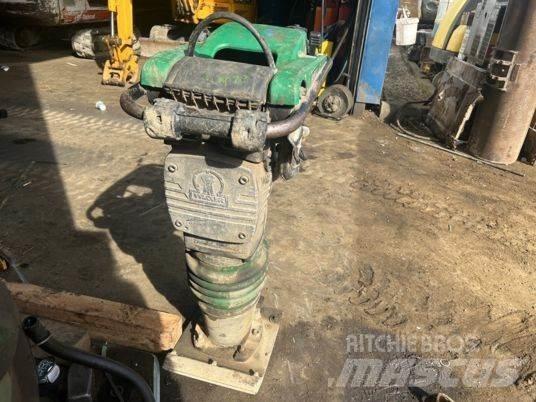 Wacker Neuson Bs60-2 진동롤러