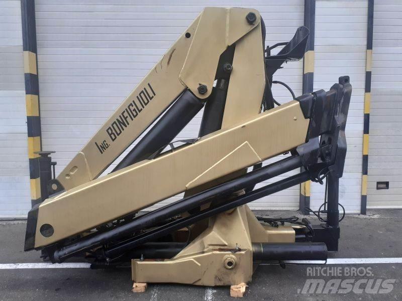 Bonfiglioli 22500XL 로더 크레인