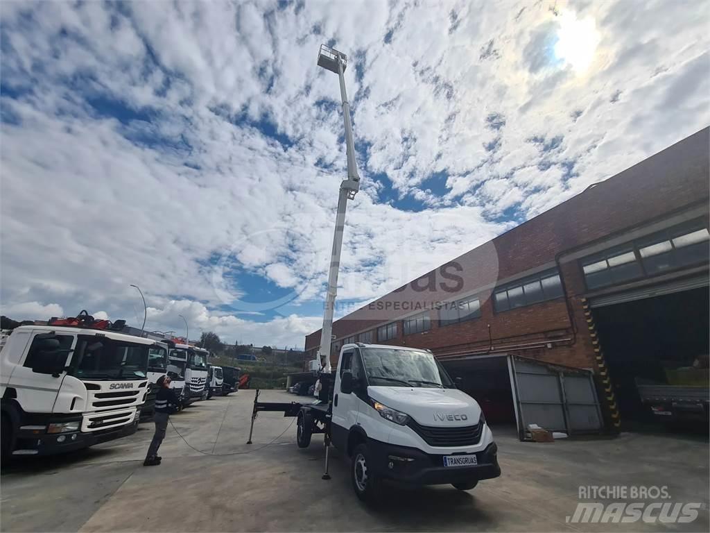 Cela DT Truck 28 FE 트럭 탑재 고소작업대