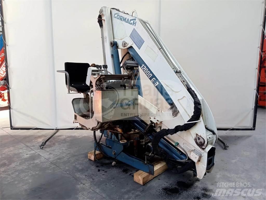Cormach 12000 E3 로더 크레인