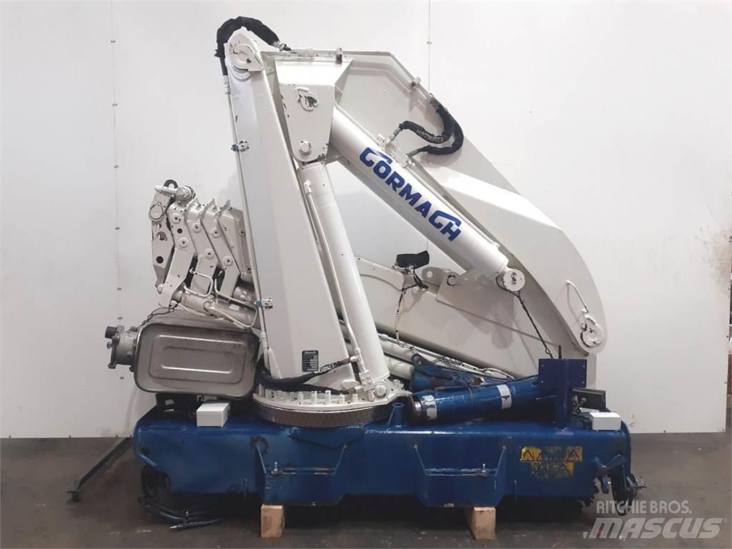 Cormach 28000 E4 로더 크레인