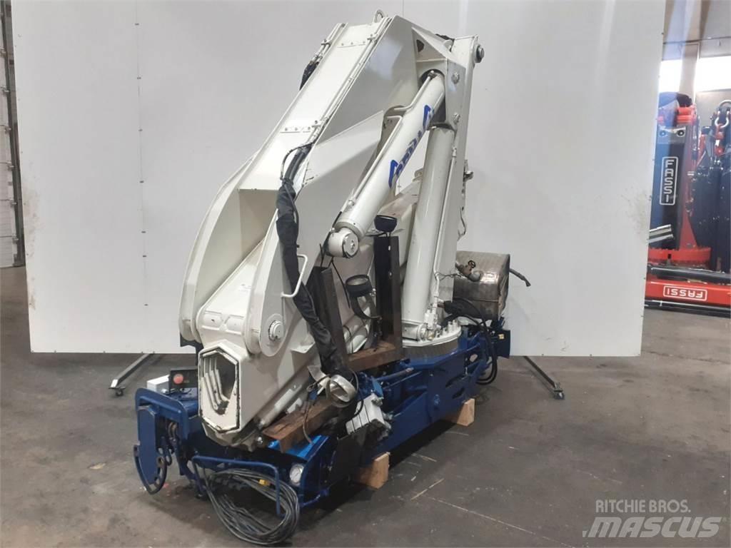 Cormach 28000 E4 로더 크레인