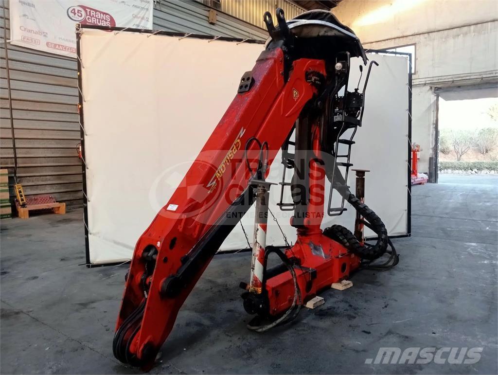 Epsilon M120Z96 크레인 및 로더