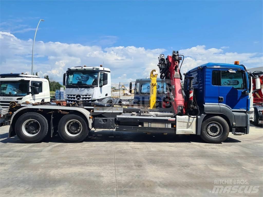 Epsilon M120Z96 크레인 및 로더