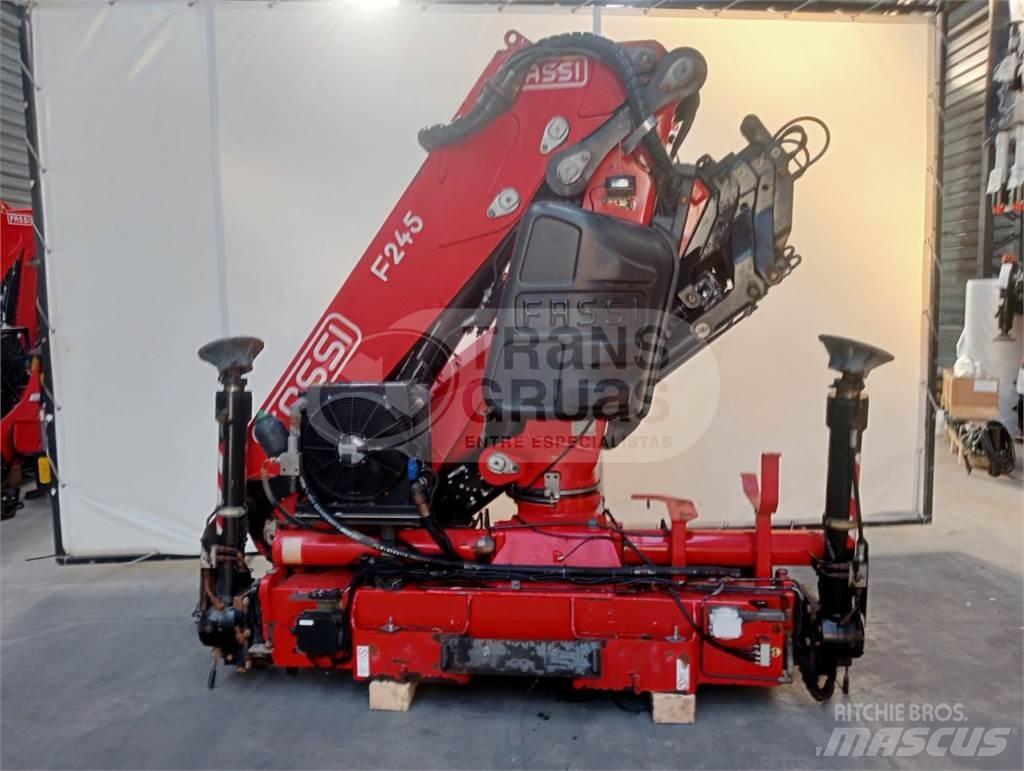 Fassi F245A.2.25 로더 크레인