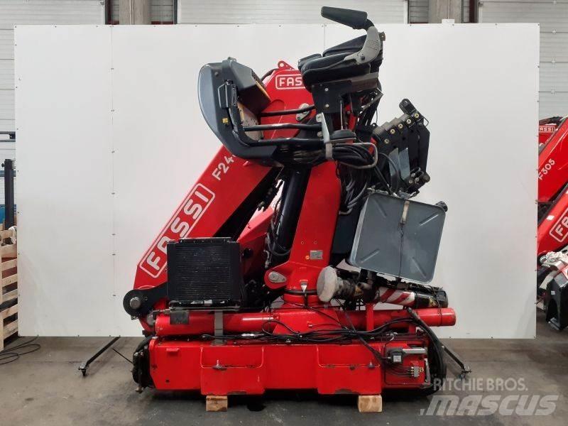 Fassi F245A.2.26 로더 크레인