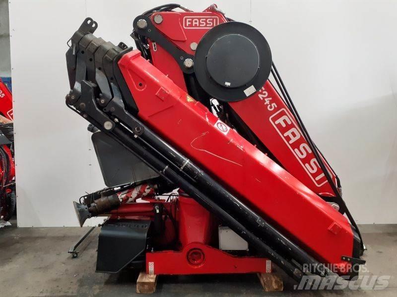 Fassi F245A.2.26 로더 크레인