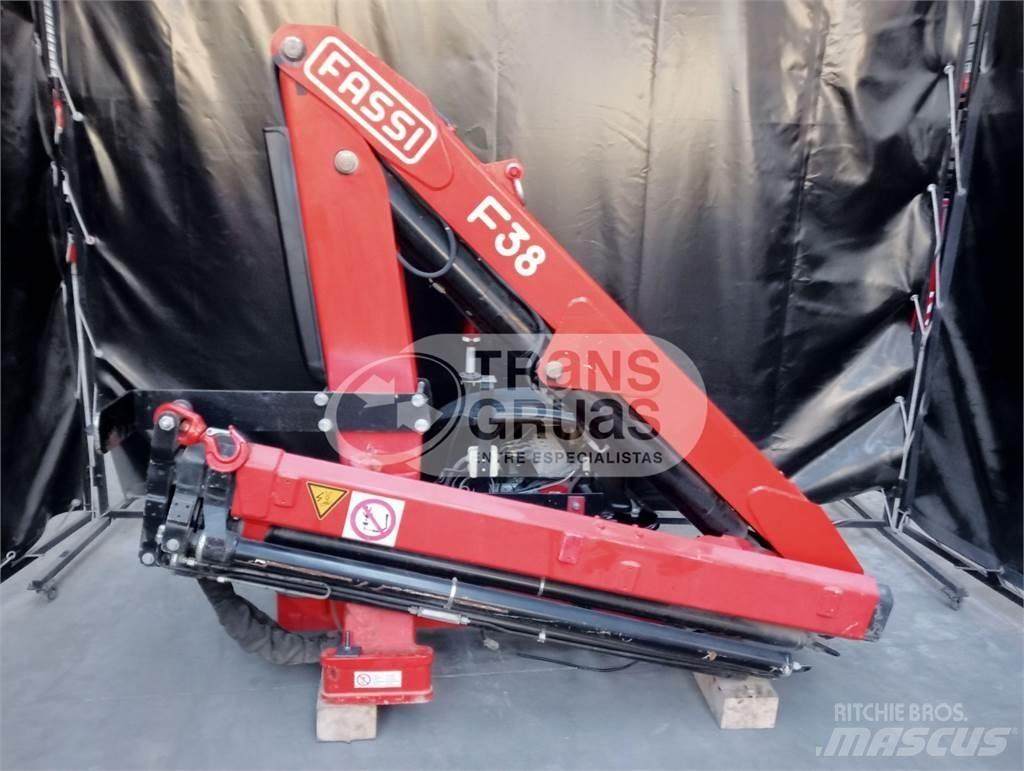 Fassi F38AF 로더 크레인