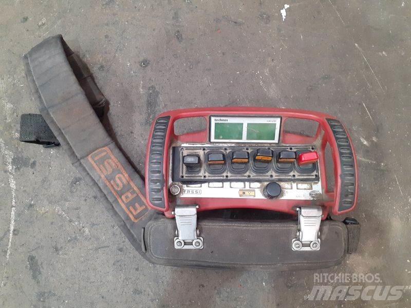 Fassi F425ACXP.24 로더 크레인