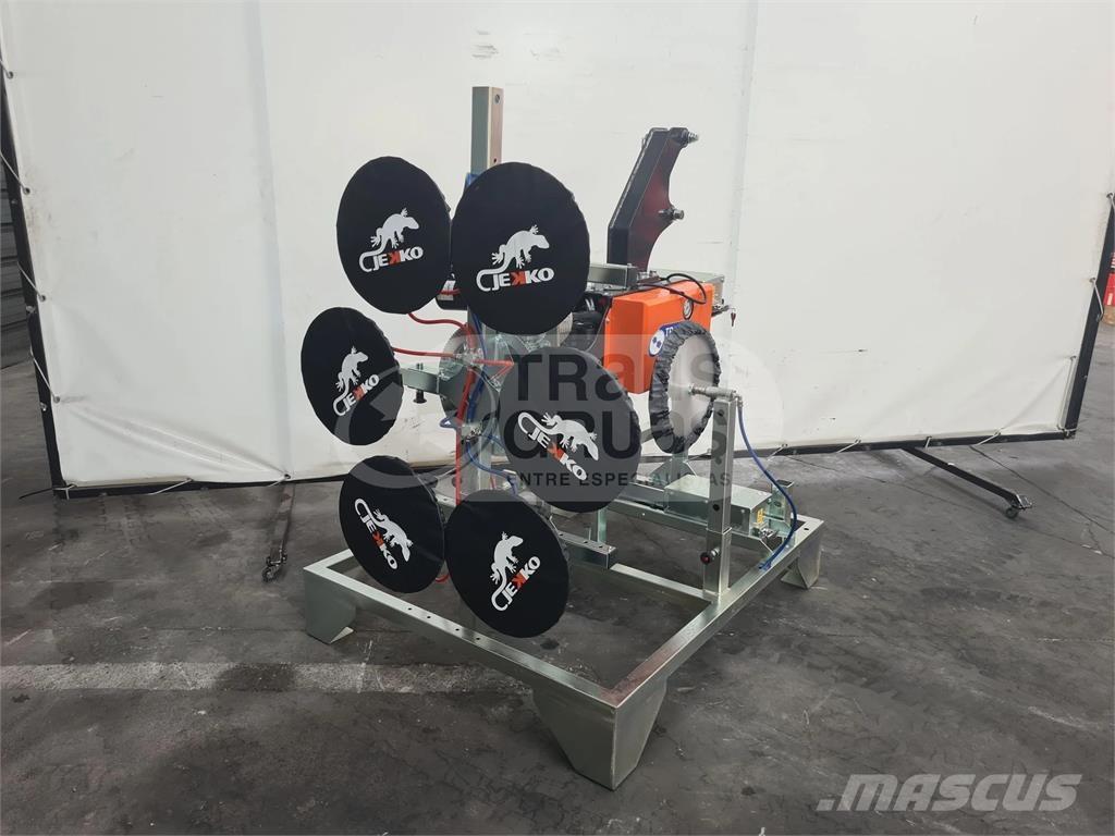 Jekko JVM800R 기타 승강장비