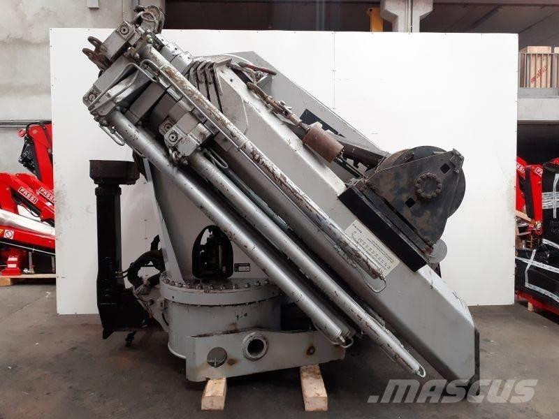 MKG 541 HP 로더 크레인