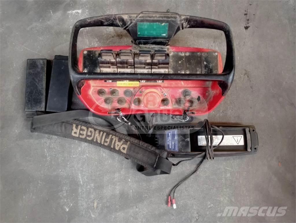 Palfinger PK 36002 로더 크레인