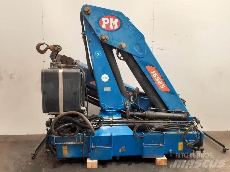 PM 16 로더 크레인