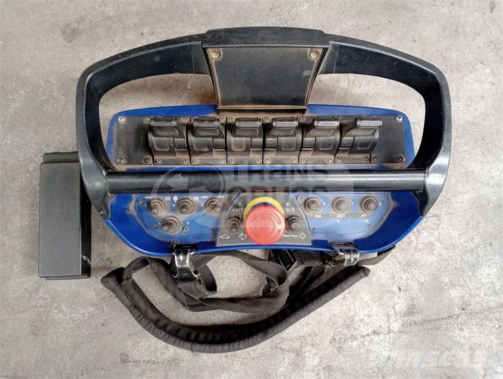 PM 16524 로더 크레인