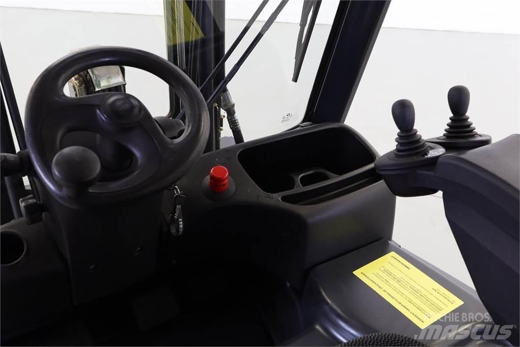 Linde E16L-01 전동 지게차