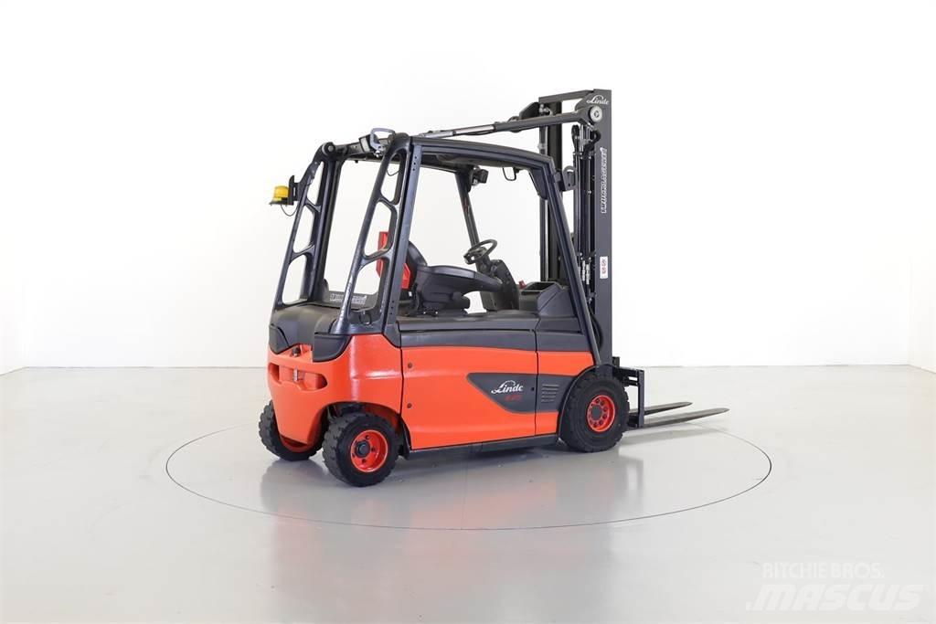 Linde E25L 전동 지게차