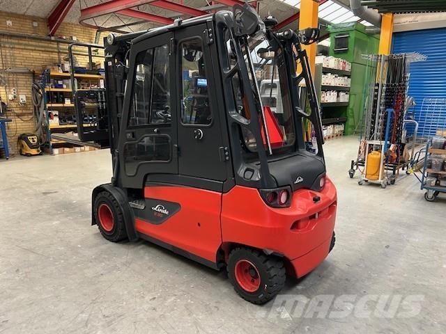 Linde E35L-01 전동 지게차