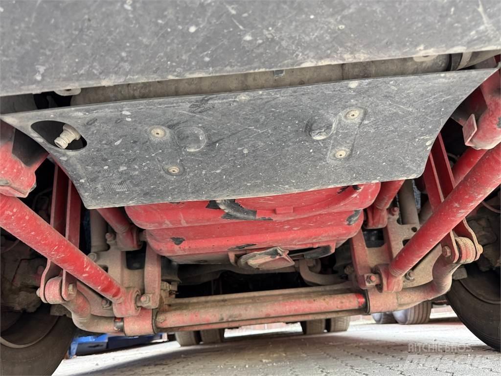 Scania P410 폐기물 수거 트럭