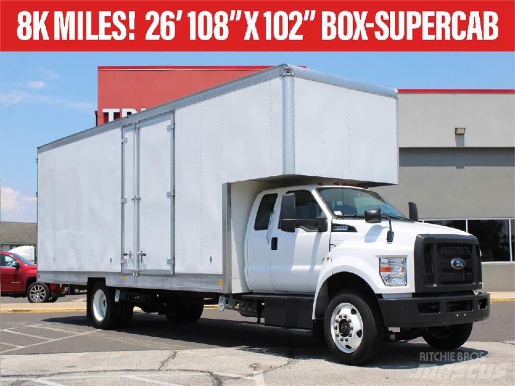 Ford F-650 탑차 트럭