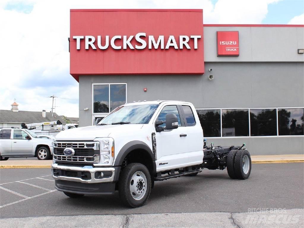 Ford F550 새시 운전실 트럭