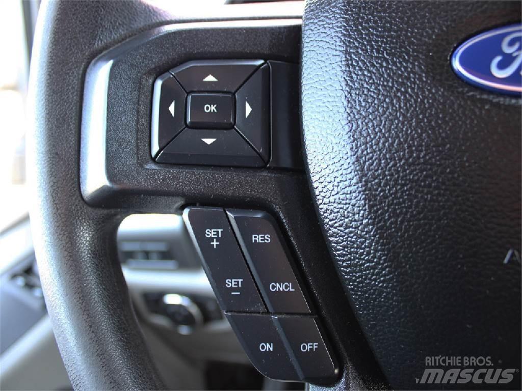 Ford F550 덤프 트럭