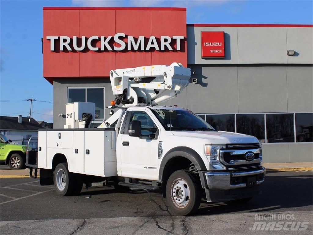 Ford F550 시립/다목적 차량