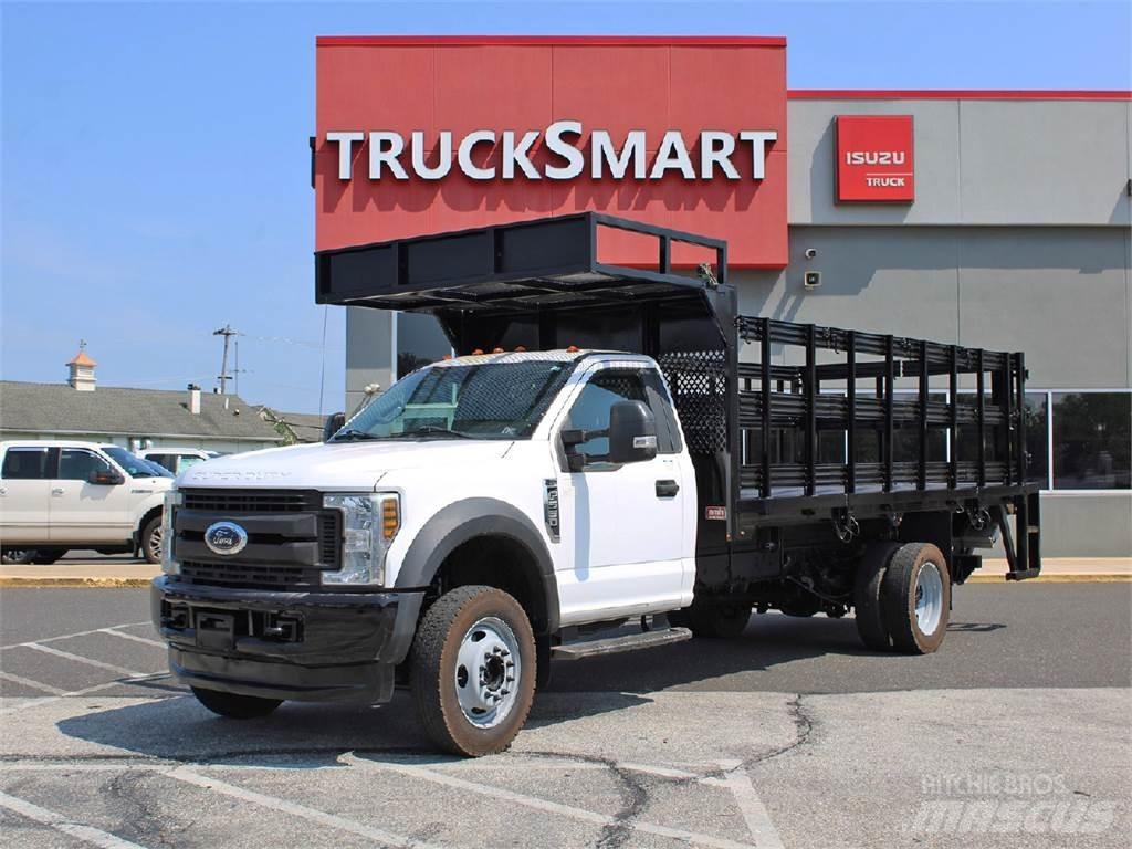 Ford F550 플랫베드/드롭사이드 트럭
