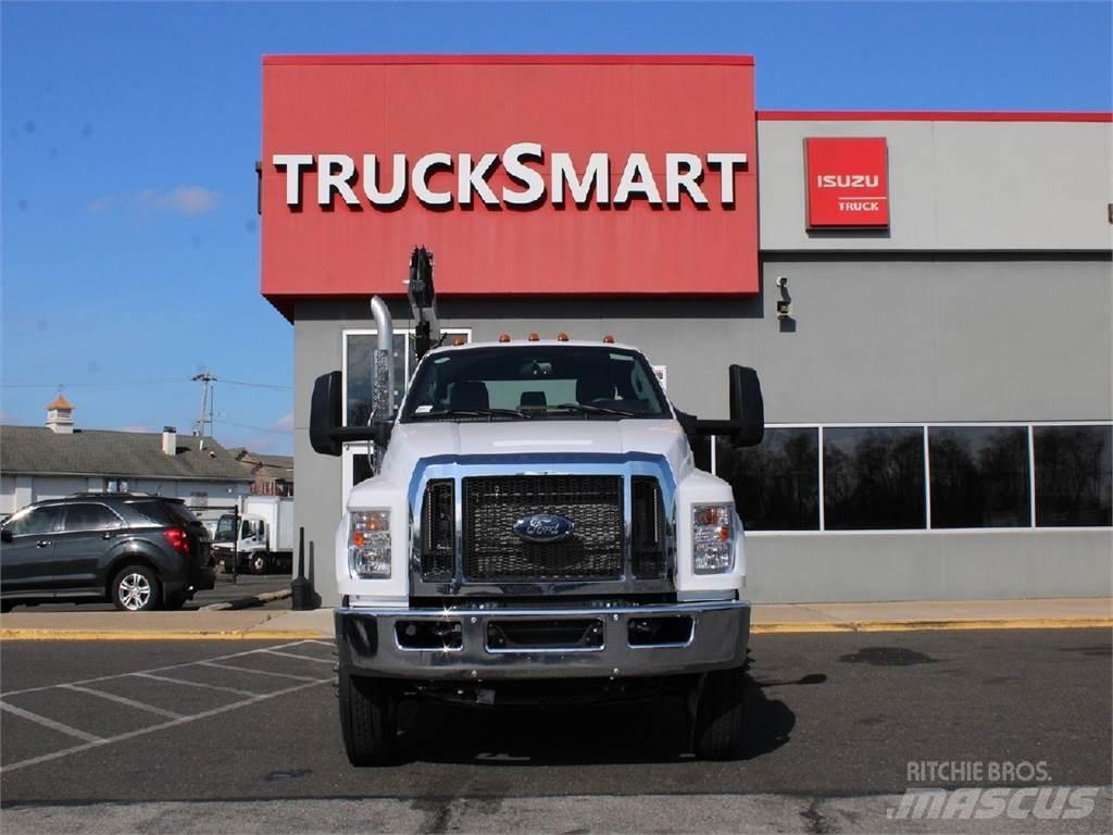 Ford F750 시립/다목적 차량