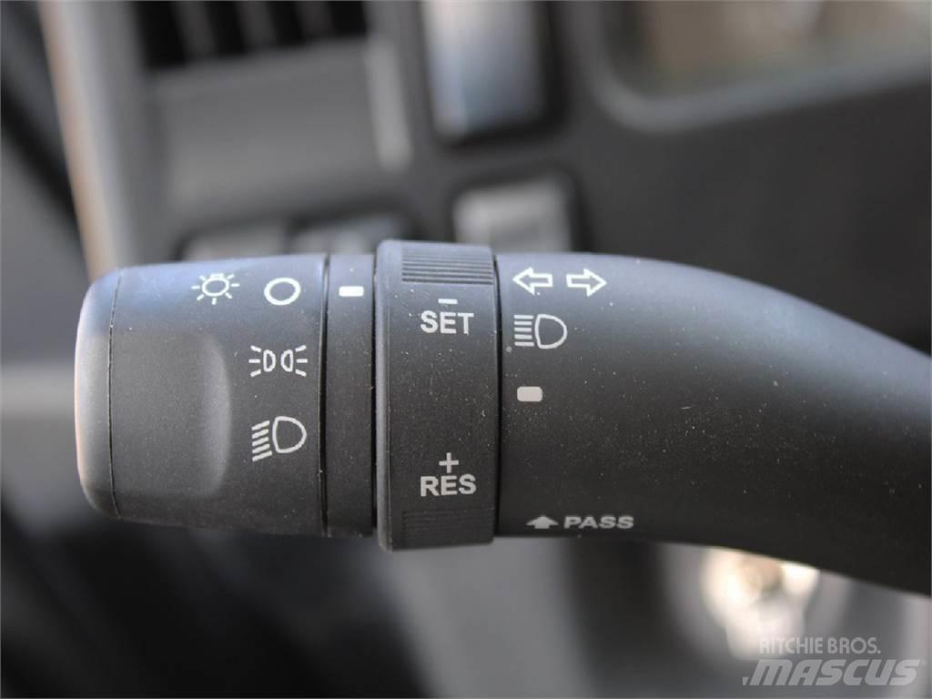 Isuzu FTR 탑차 트럭