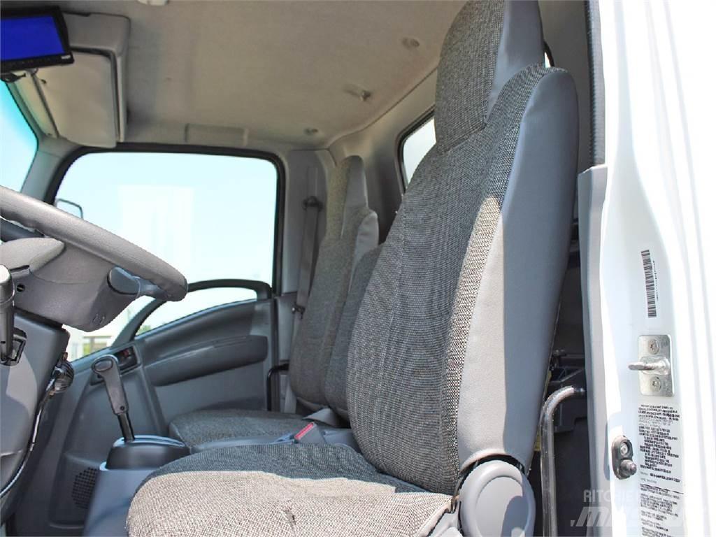Isuzu NPR-HD 탑차 트럭