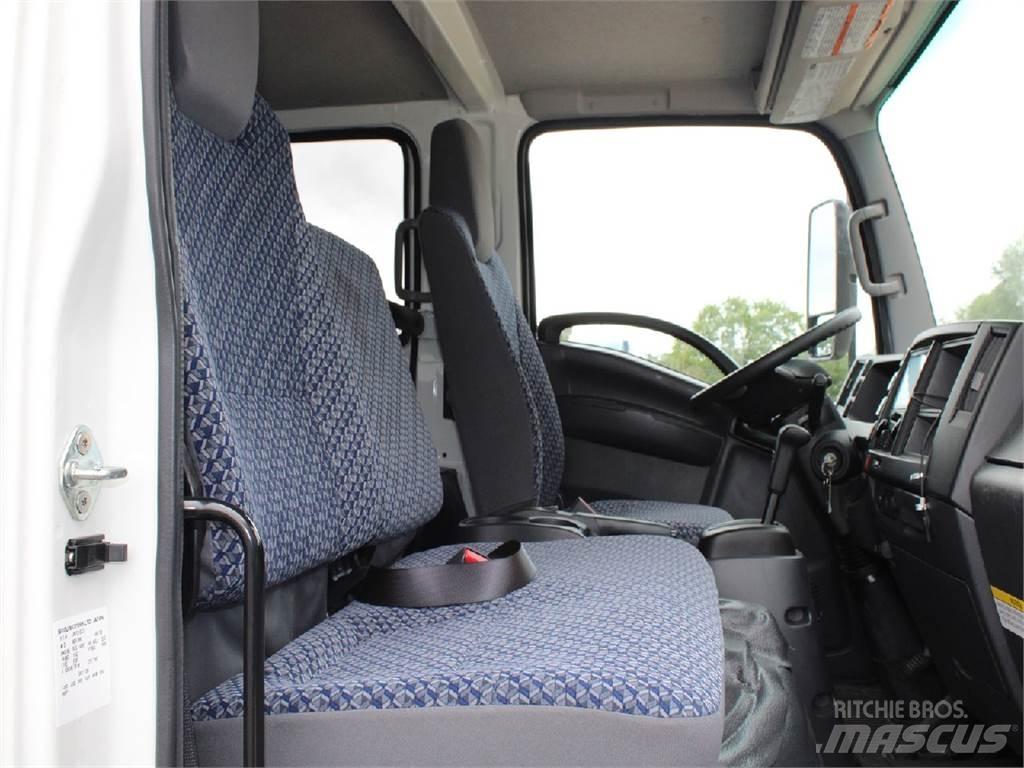 Isuzu NPR-HD 탑차 트럭