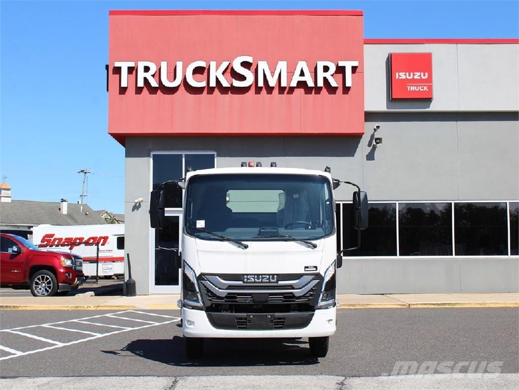 Isuzu NPR-HD 탑차 트럭