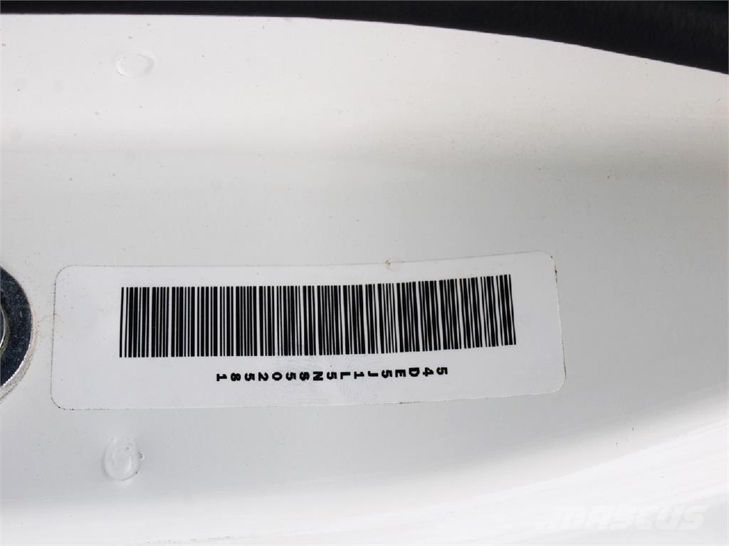 Isuzu NQR 컨테이너 트럭