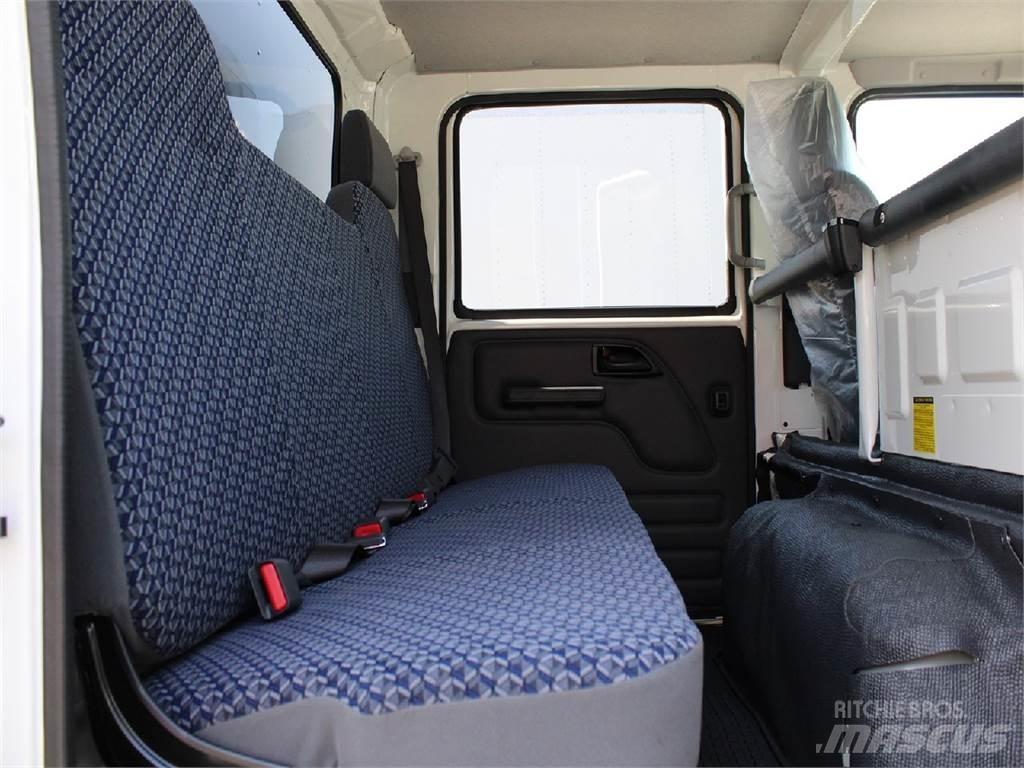 Isuzu NRR 탑차 트럭