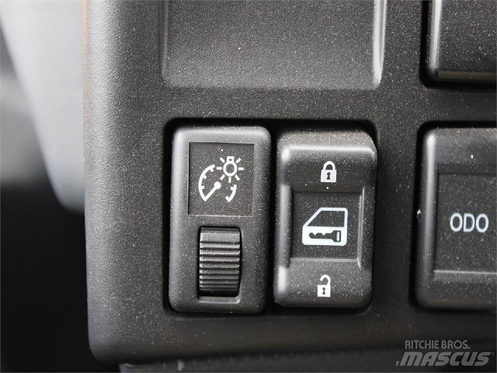 Isuzu NRR 케이블 리프트 탈착식 트럭