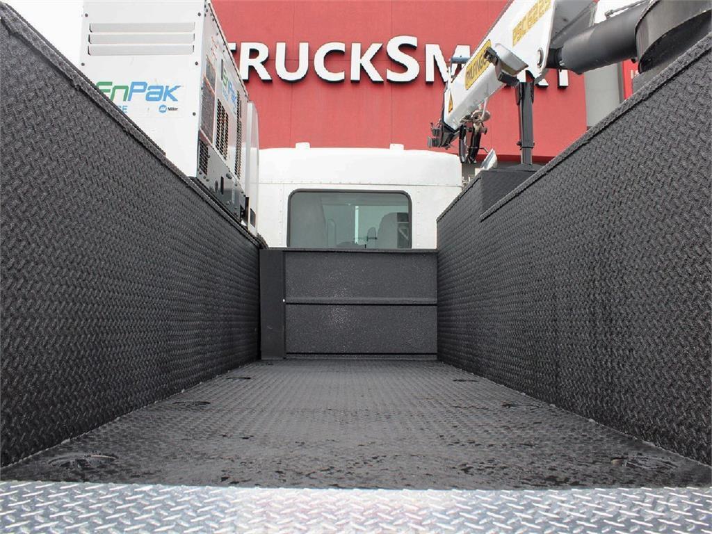 Kenworth T270 시립/다목적 차량