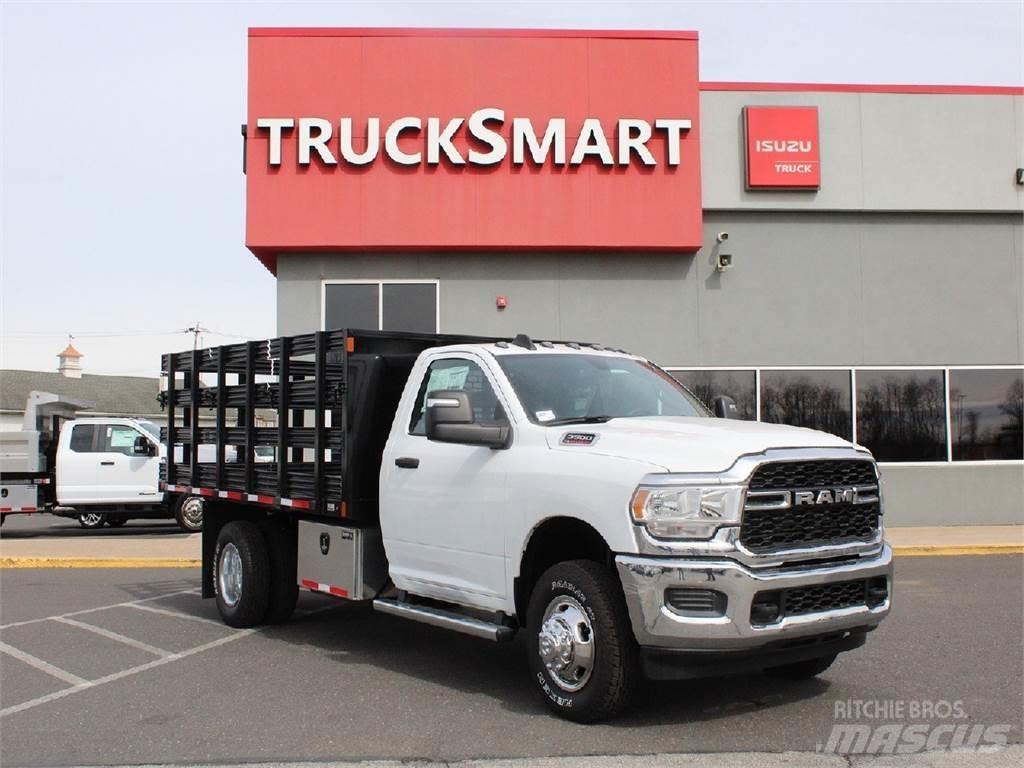 RAM 3500 플랫베드/드롭사이드 트럭