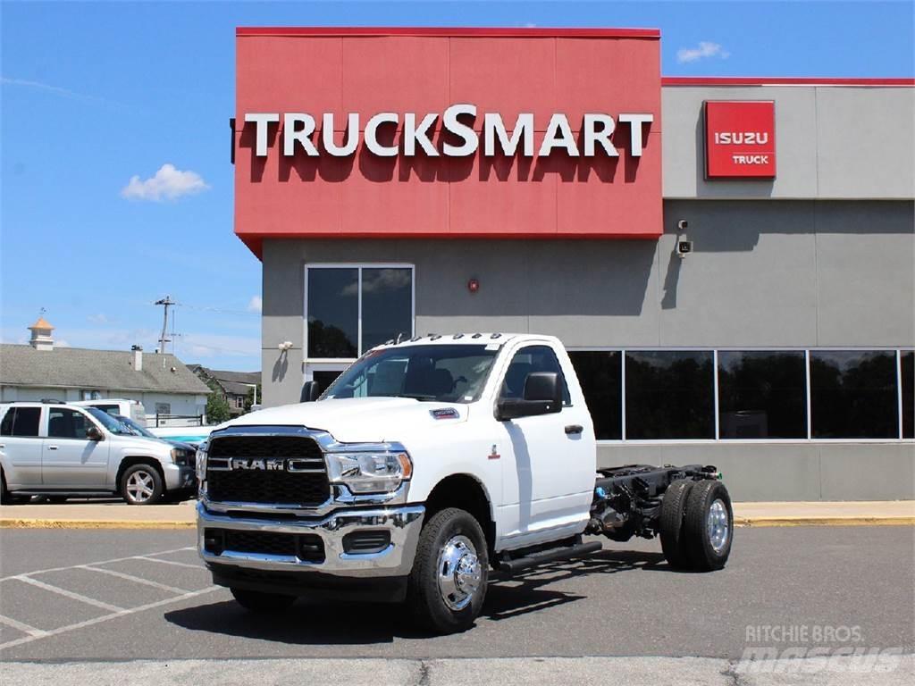RAM 3500 덤프 트럭