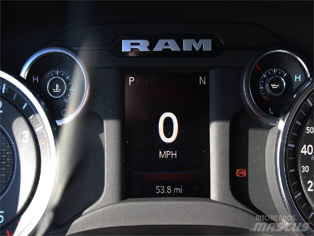 RAM 3500 덤프 트럭
