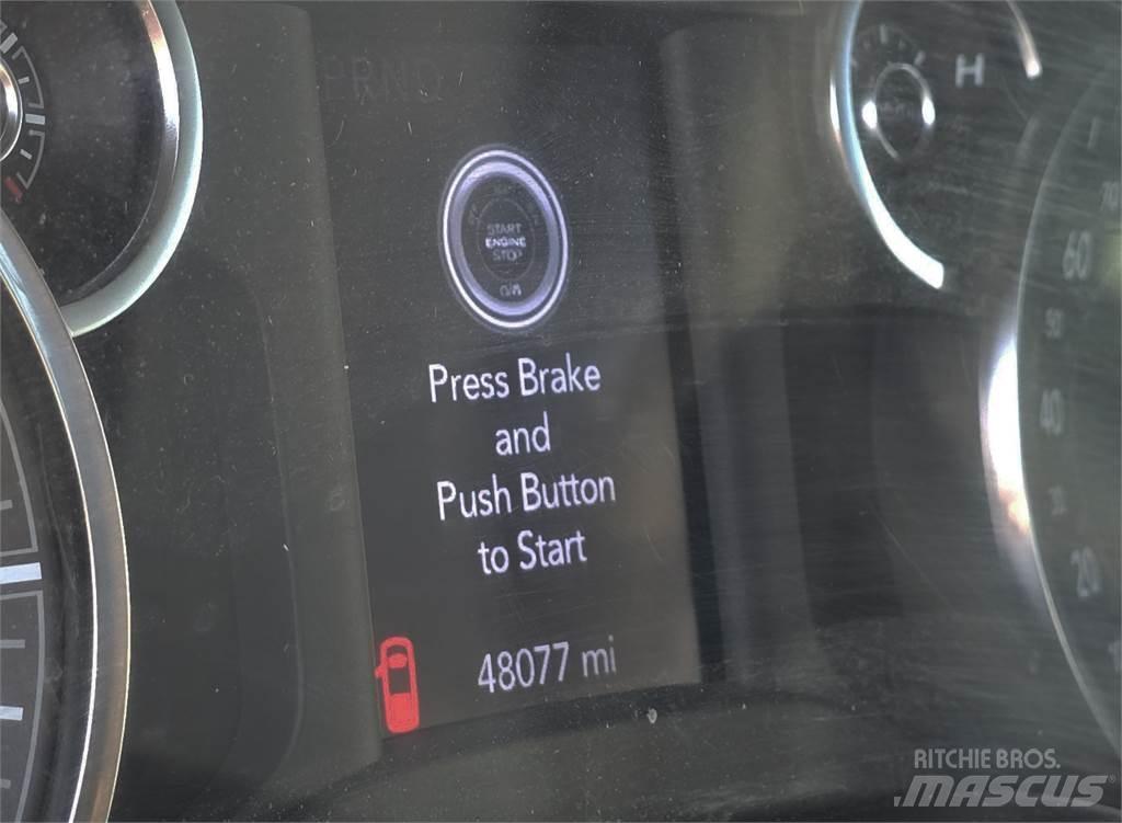 RAM 3500 덤프 트럭