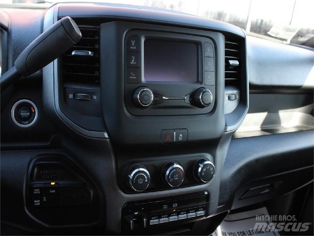 RAM 5500 덤프 트럭