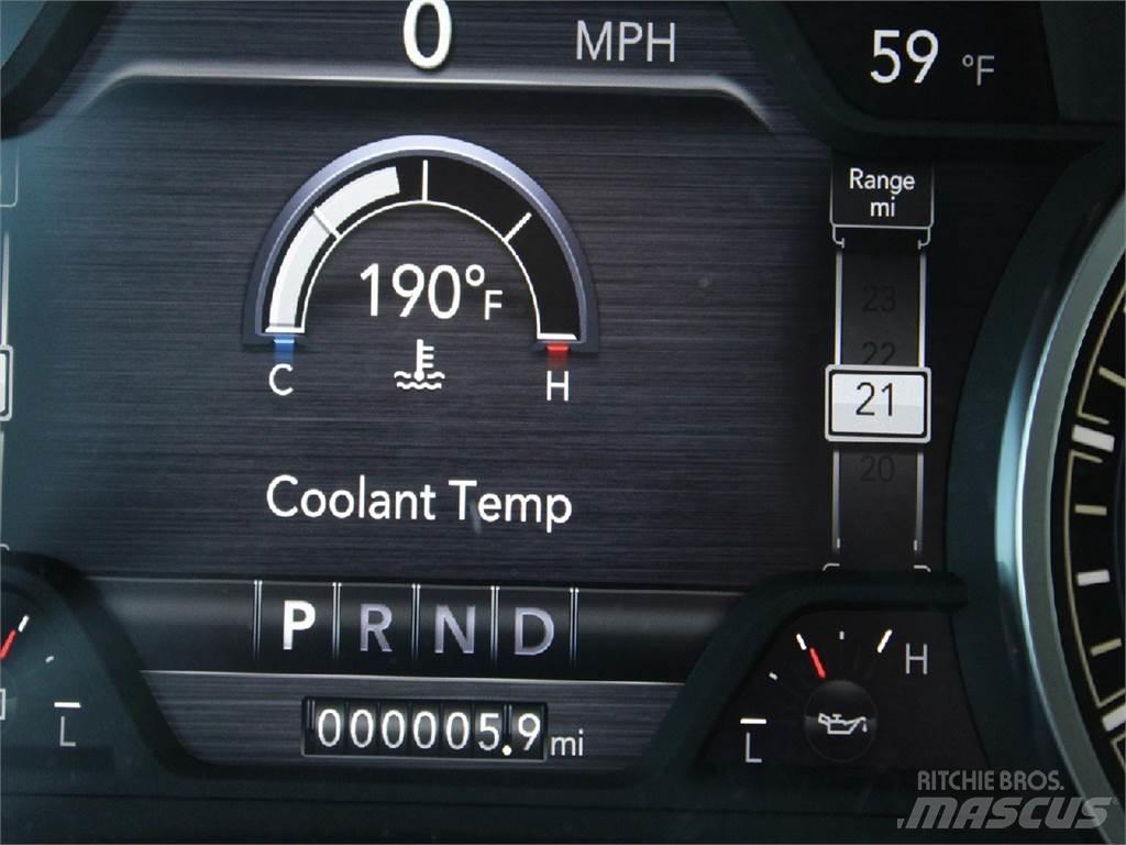 RAM 5500 플랫베드/드롭사이드 트럭