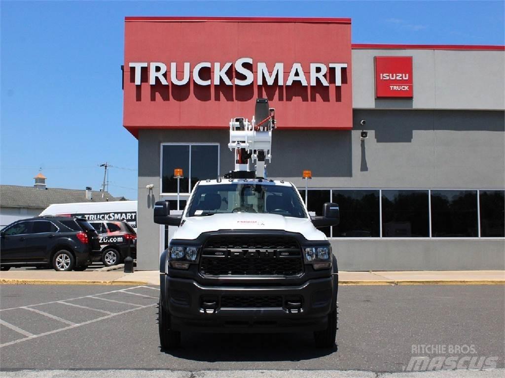 RAM 5500 트럭 탑재 고소작업대