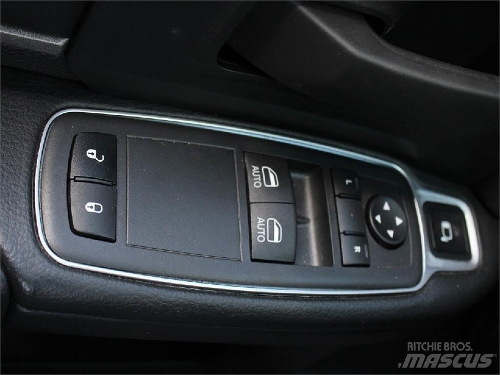 RAM 5500 트럭 탑재 고소작업대