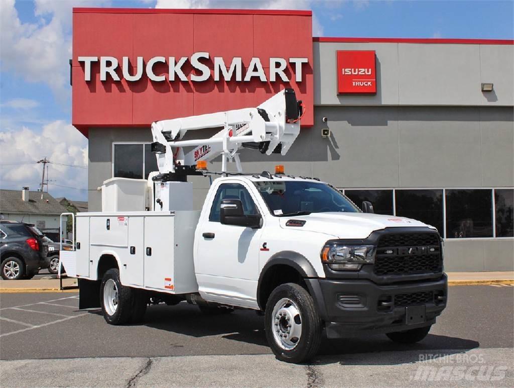 RAM 5500 트럭 탑재 고소작업대