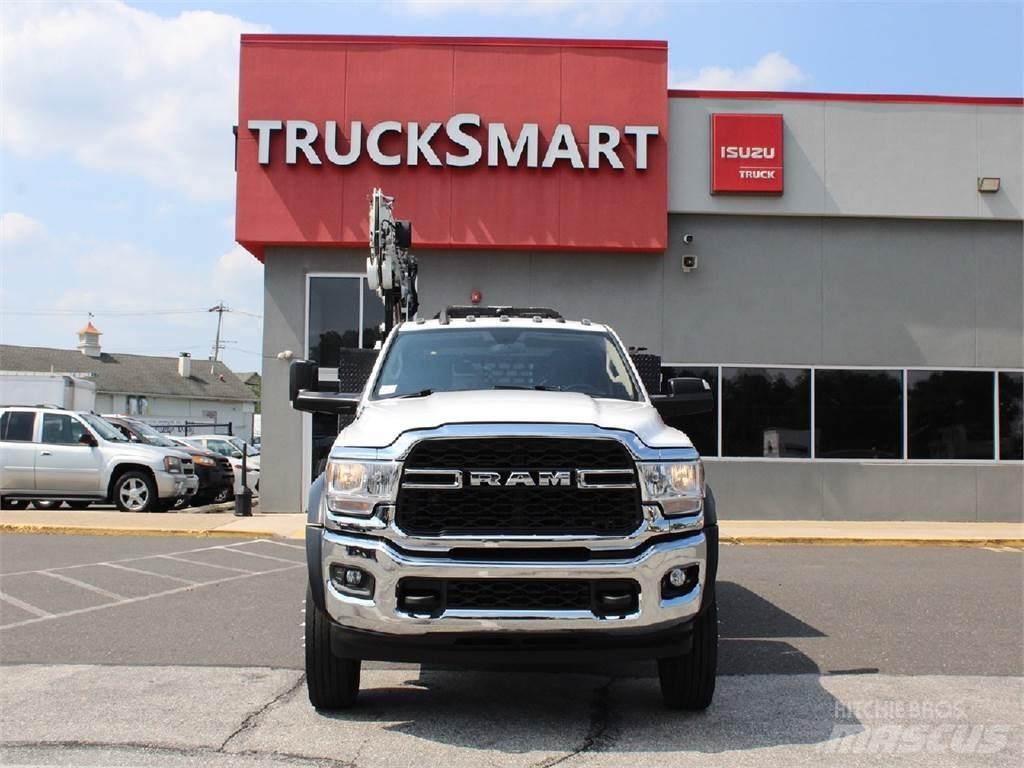 RAM 5500 시립/다목적 차량