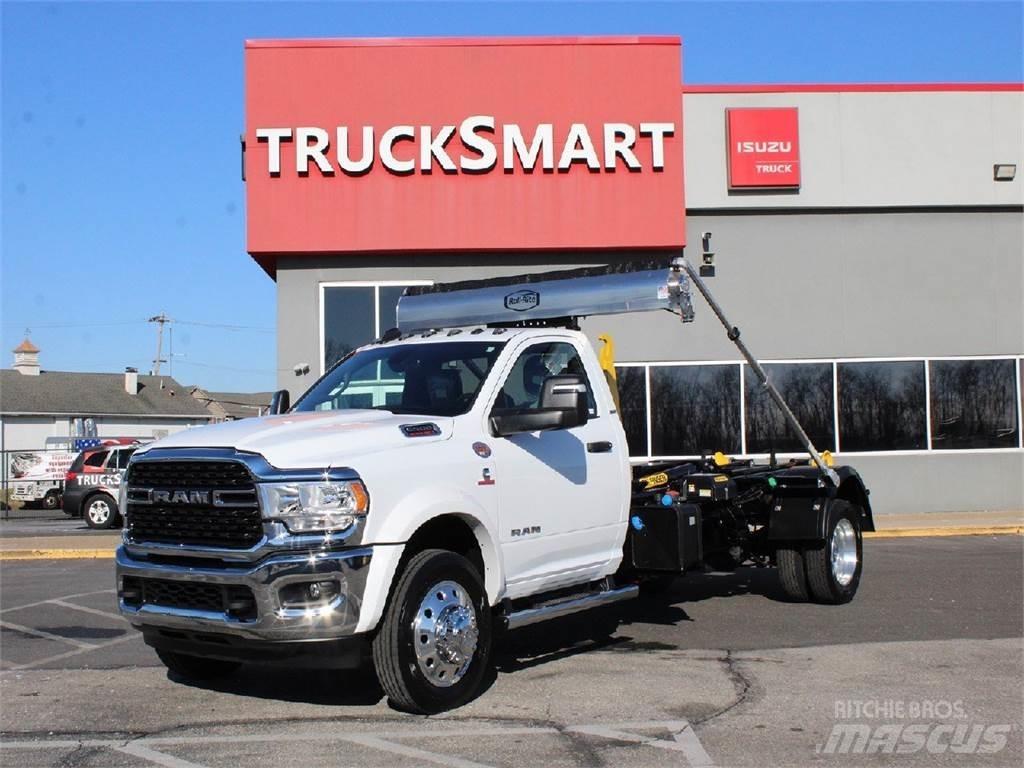RAM 5500 훅 리프트 트럭